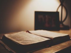 bible-on-desk
